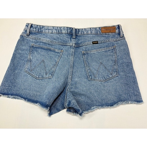 Wrangler Women's Mid Rise Vintage Denim Shorts Size 14 NWOT - Picture 11 of 13